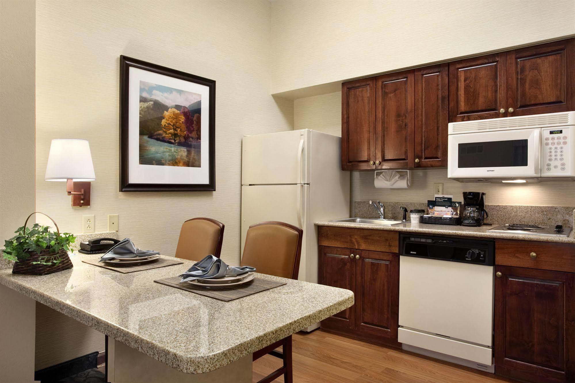 Homewood Suites Nashville Airport Ngoại thất bức ảnh